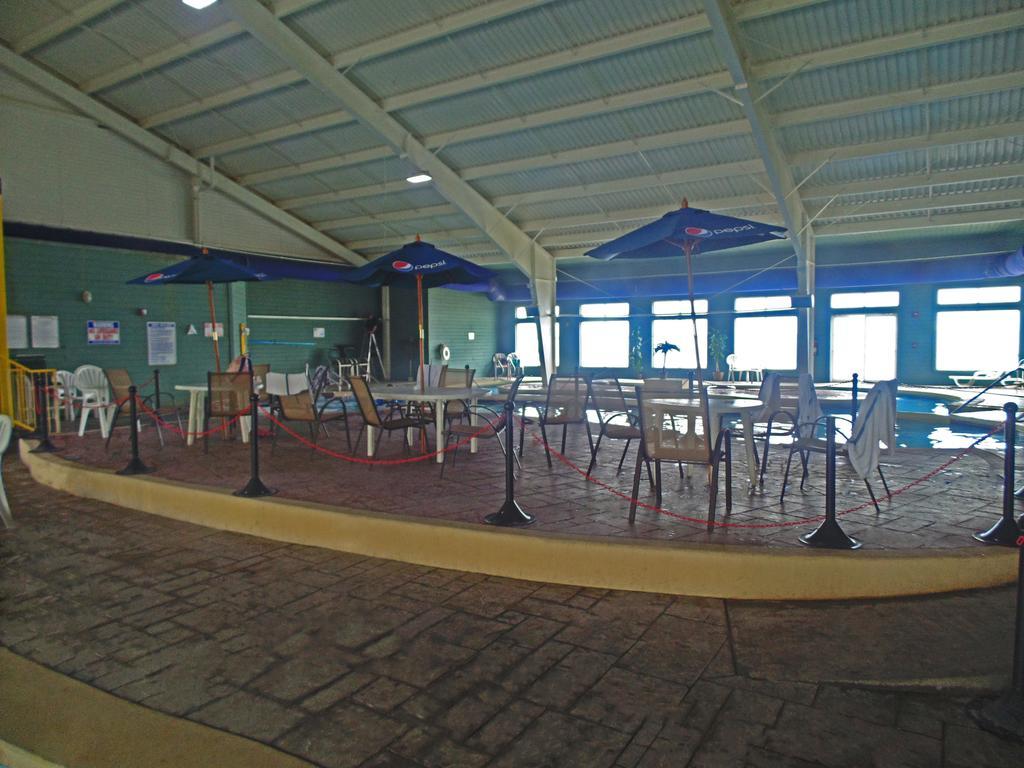 Lakeside Resort & Conference Center Хоутън Лейк Екстериор снимка