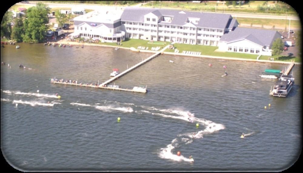 Lakeside Resort & Conference Center Хоутън Лейк Екстериор снимка